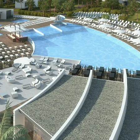 Garden Park Plava Laguna Szálloda 4*