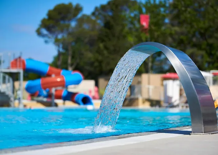 Garden Park Plava Laguna מלון פורץ