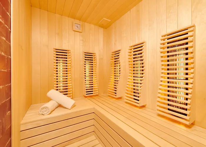 Ξενοδοχείο Garden Park Plava Laguna 4*