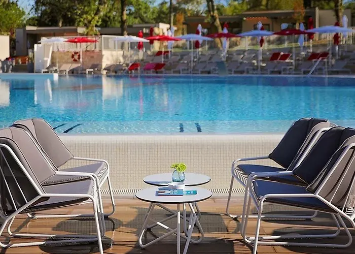 Garden Park Plava Laguna Πόρετς