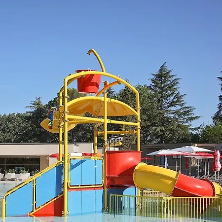 Hotel Garden Park Plava Laguna 4*