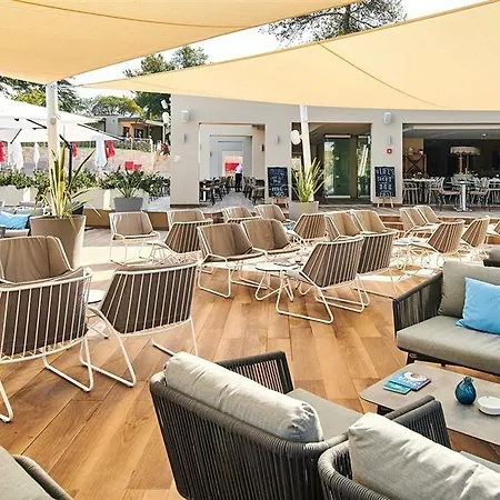 Garden Park Plava Laguna Hotel