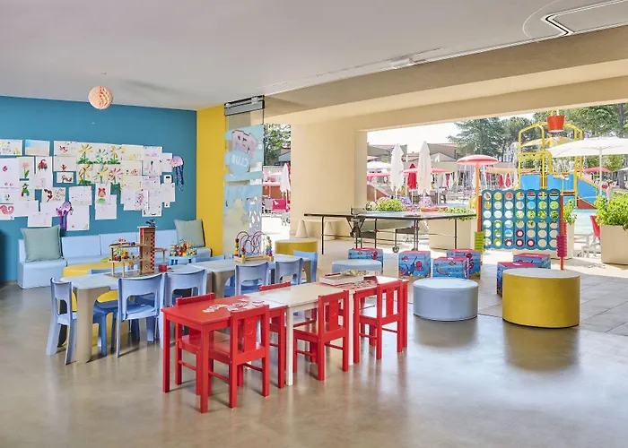 Garden Park Plava Laguna Hotel 4*